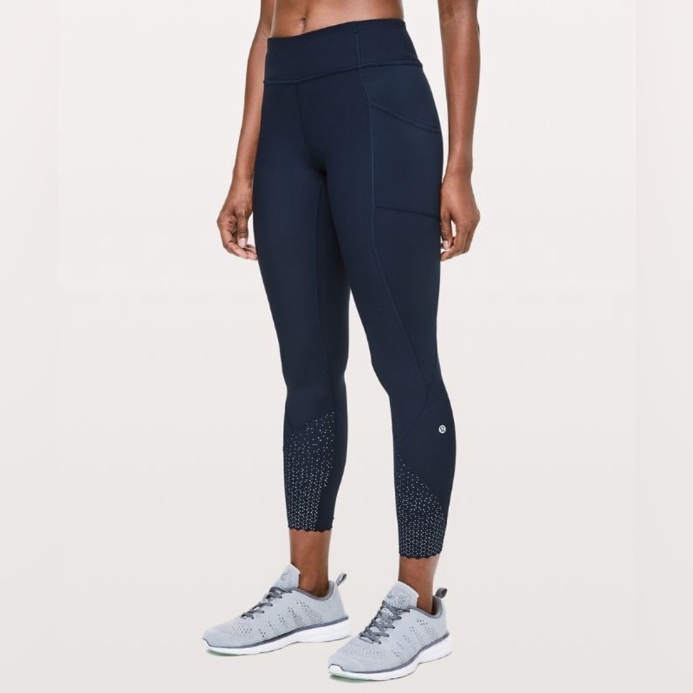 Lululemon Athletica Tight Stuff High-Rise Tight 24" Blue Women’s Leggings Size 4